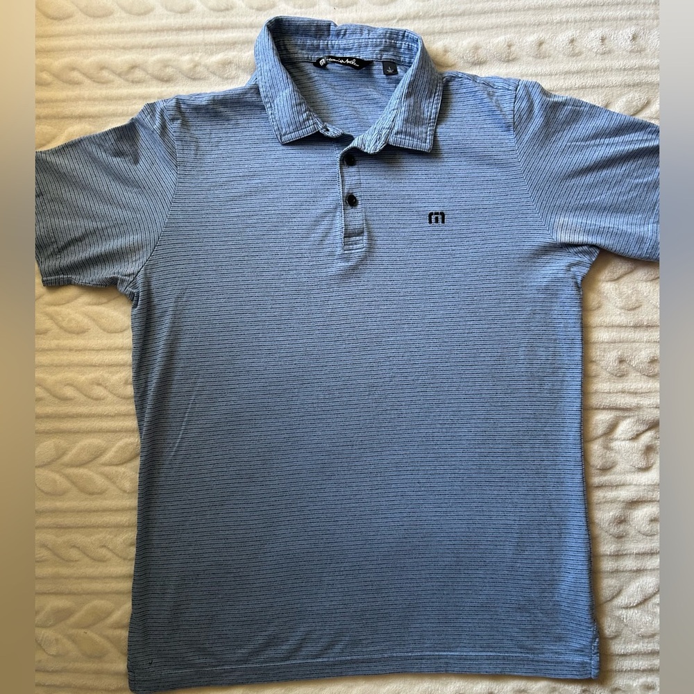 Light blue striped collar shirt